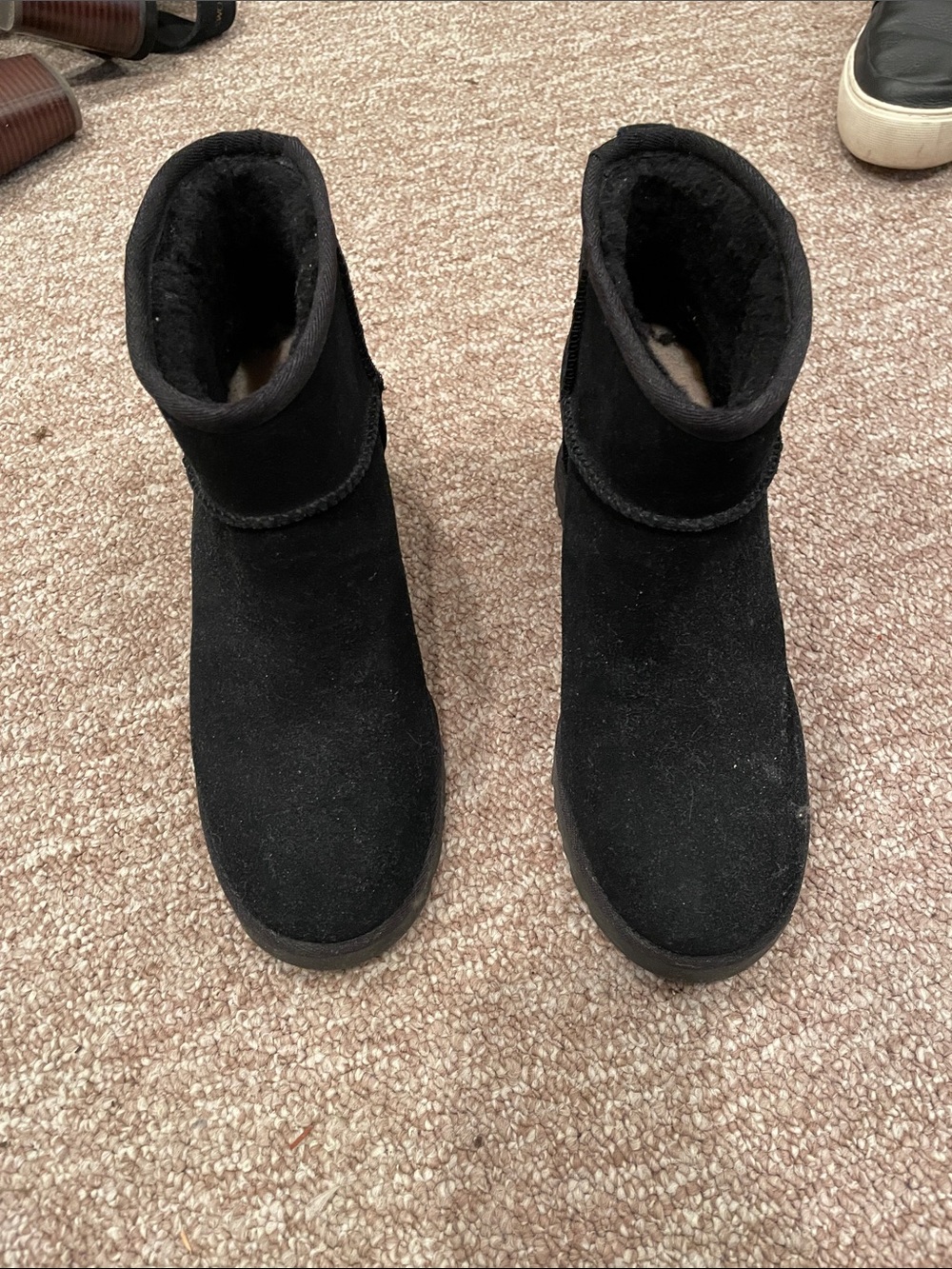Never Worn UGG Black Short Suede Ankle Booties